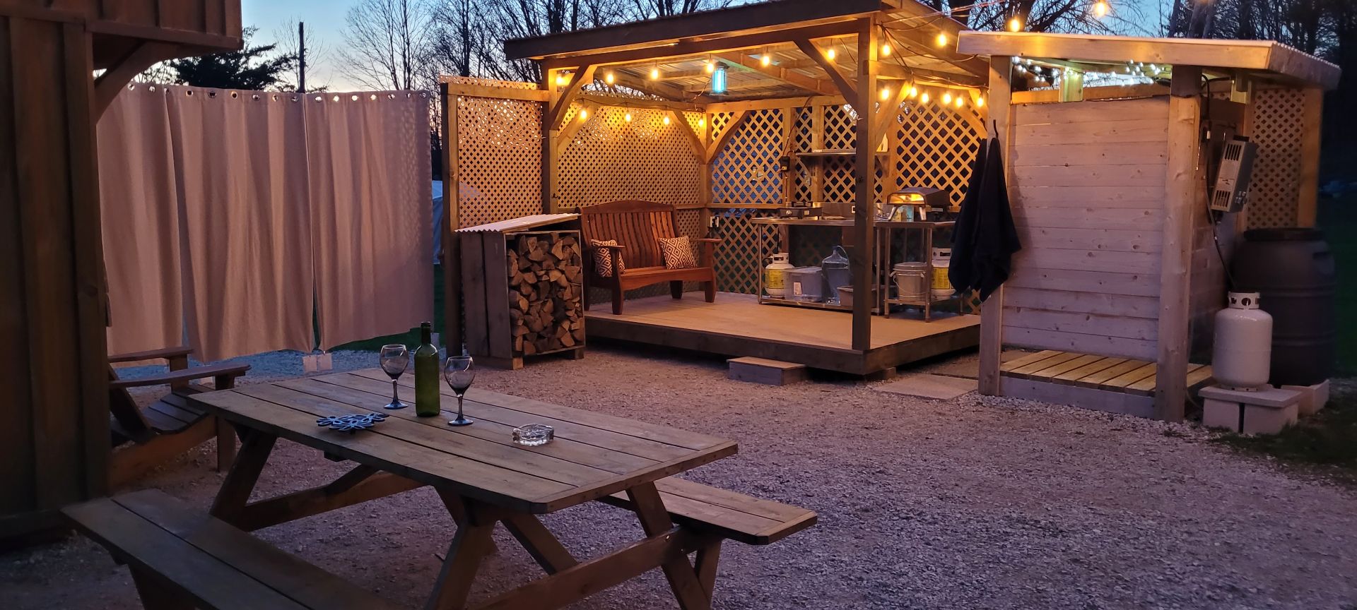 Bar area and seating at tiny home near Owen Sound attractions